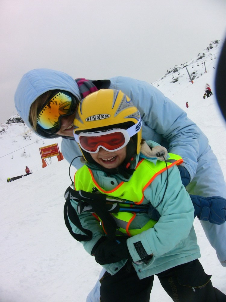 Family Ski mama and Ruby