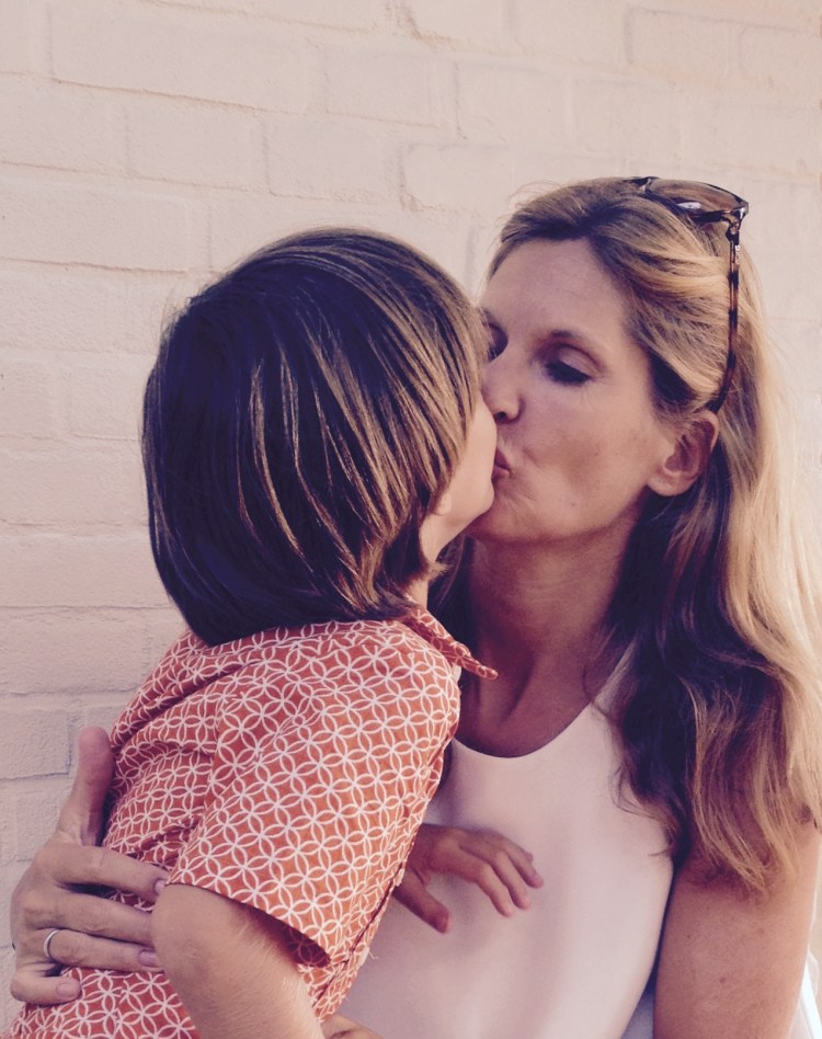 Guido kissing mama Holland 2015