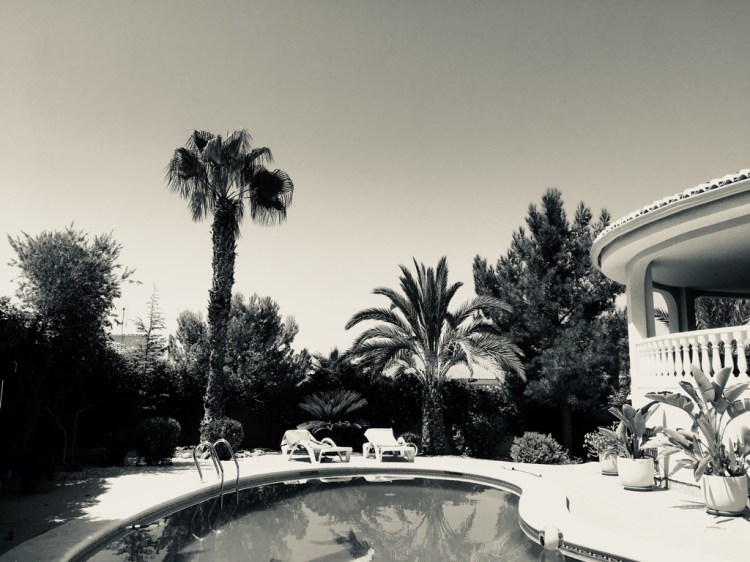 B&amp;W home Alicante