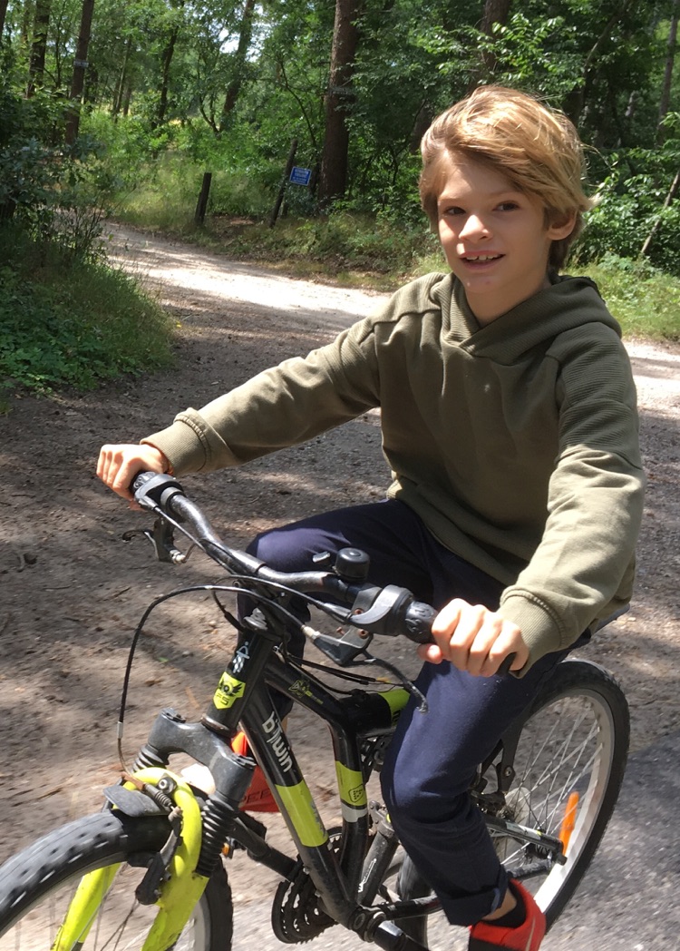 zXbZpRuuTxkE7xLSXQg_thumb_2181